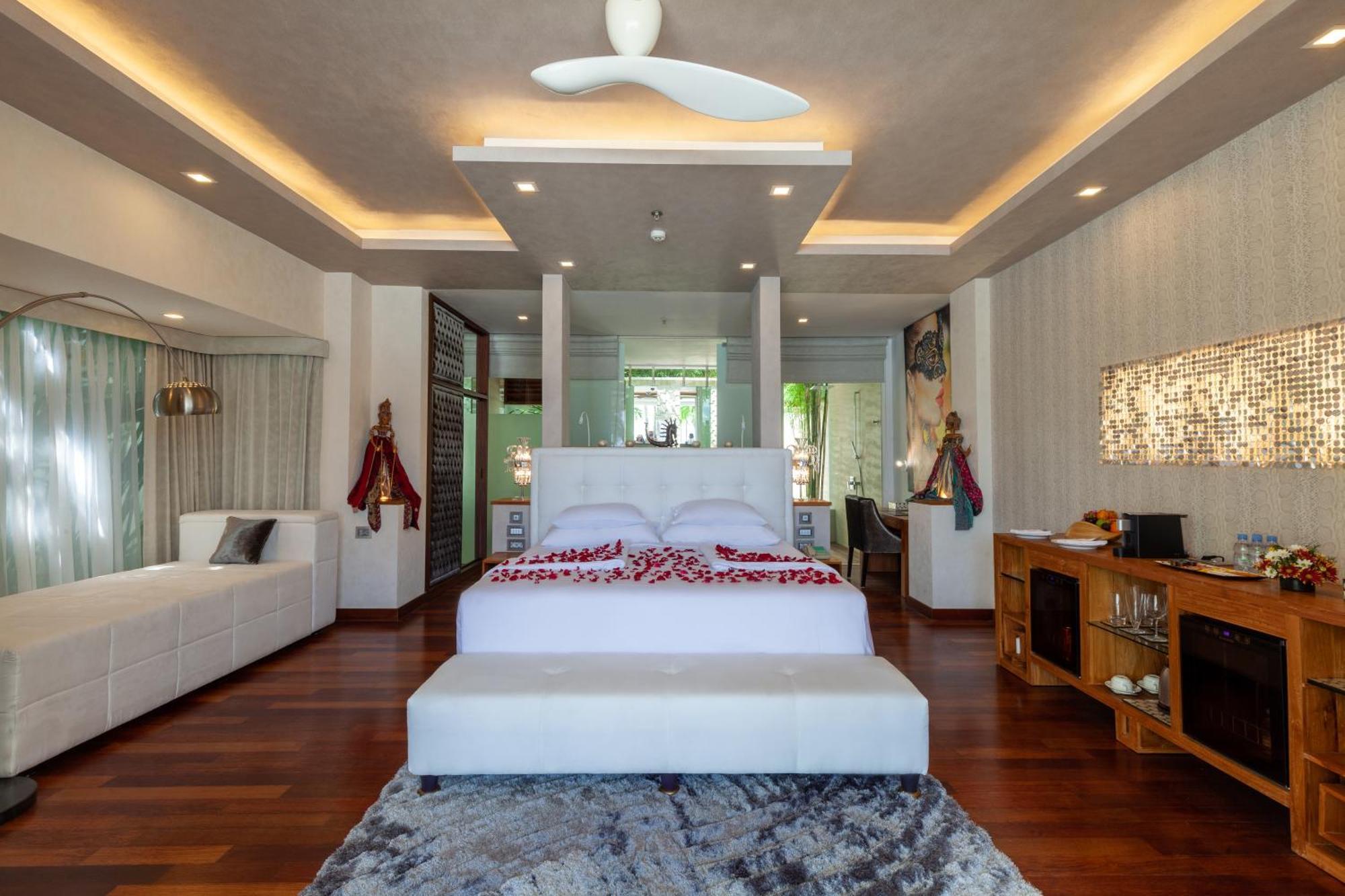 Seven Secrets By Hanging Gardens Senggigi Exteriör bild