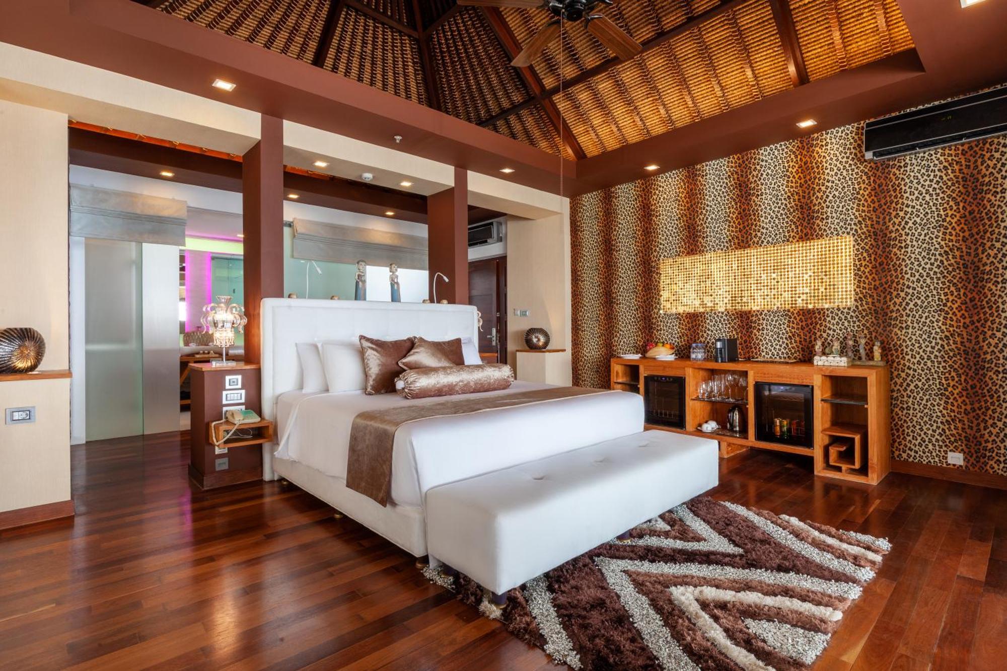 Seven Secrets By Hanging Gardens Senggigi Exteriör bild